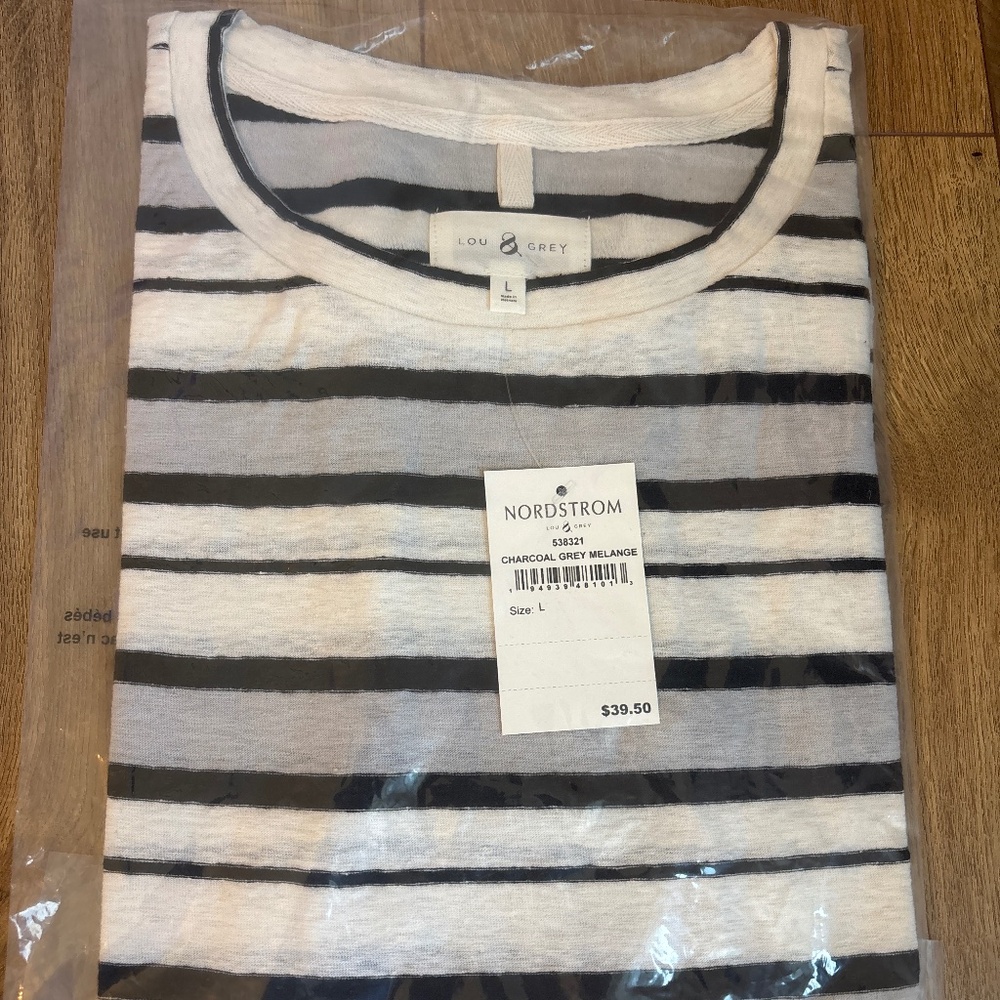 Lou & Grey short sleeve shirt